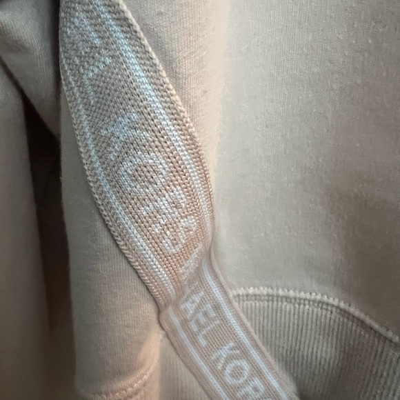 Michael Kors pink cute jacket - Picture 2 of 4